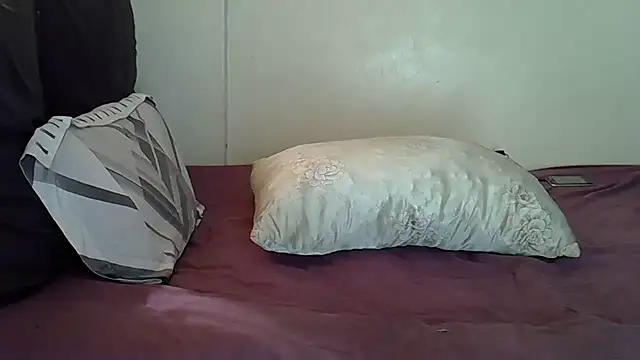 AddictiveAssCurves online show from 03.10.26