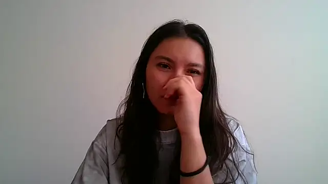 Snapshot of _andygirl chatting on 05.13.26 andygirl online show from 05.13.26