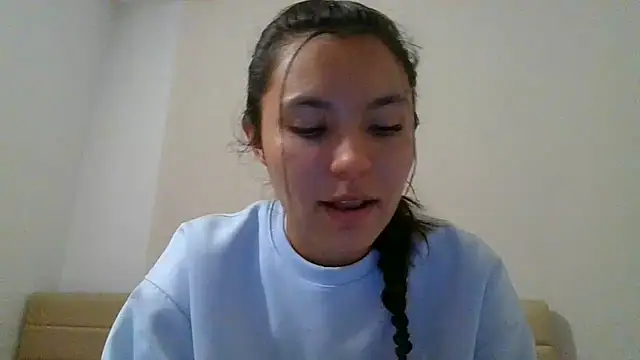 Snapshot of _andygirl chatting on 06.12.26 andygirl online show from 06.12.26
