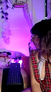 Piafisher1 online show from 03.15.25