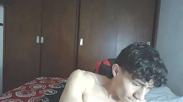 aresholland online show from 10.26.25