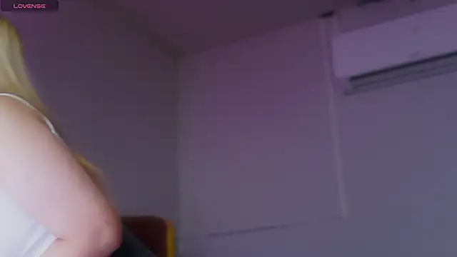 laybunny1 online show from 03.05.26