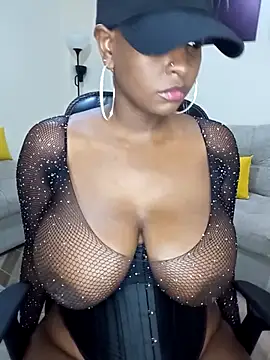 Snapshot of Sexy_panda69 chatting on 01.19.25 Sexy panda69 online show from 01.19.25