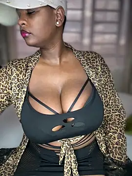 Snapshot of Sexy_panda69 chatting on 06.28.26 Sexy panda69 online show from 06.28.26