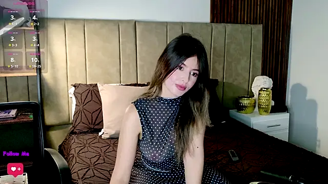 Isabellacharm online show from 04.18.26