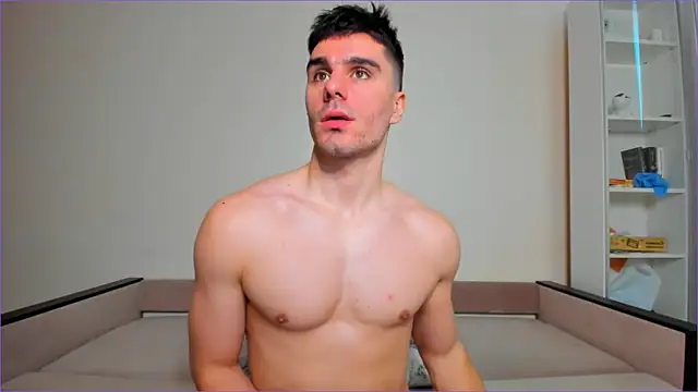 Snapshot of sam_huston chatting on 03.18.25 sam huston online show from 03.18.25