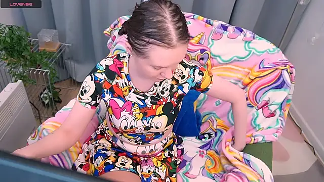 JannaVerdi  online show from 04.10.26