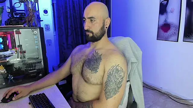 Snapshot of Leon_1234 chatting on 02.22.25 Leon 1234 online show from 02.22.25