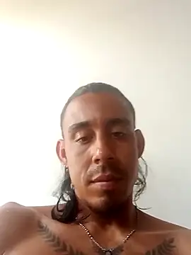 Snapshot of Williamjamess95 chatting on 01.29.25 Williamjamess95 online show from 01.29.25