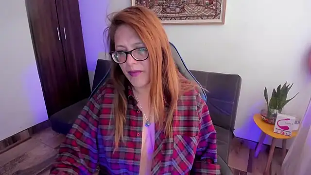 Ivette Shaira online show from 09.29.25