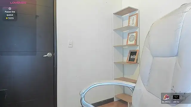 victoria rosse520 online show from 10.26.25