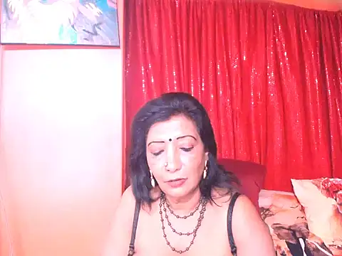 Snapshot of indiansarika65 chatting on 05.30.26 indiansarika65 online show from 05.30.26