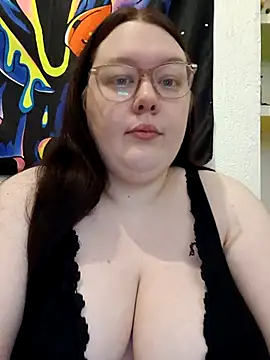 Sexycurvyemilyy online show from 01.31.26