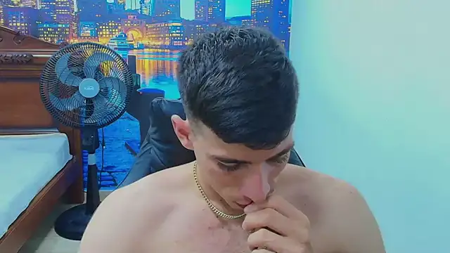 Snapshot of DEIBY_BABY chatting on 11.15.25 DEIBY BABY online show from 11.15.25