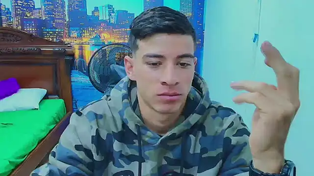 Snapshot of DEIBY_BABY chatting on 12.05.25 DEIBY BABY online show from 12.05.25