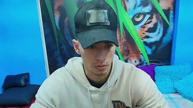 Snapshot of DEIBY_BABY chatting on 06.17.26 DEIBY BABY online show from 06.17.26