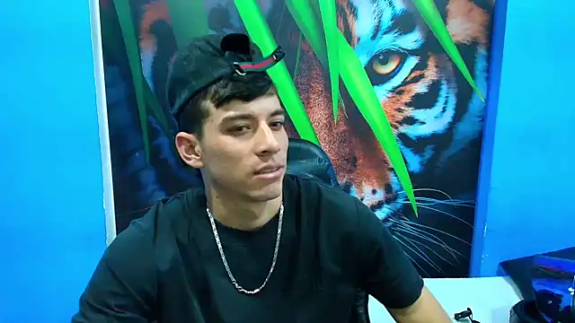 Snapshot of DEIBY_BABY chatting on 07.25.26 DEIBY BABY online show from 07.25.26