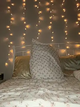 Natur4lBeautyb33 online show from 01.07.25