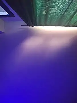 LissaThompsom online show from 02.05.26