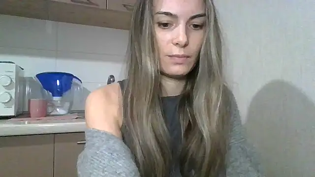 Snapshot of Carol-Rose chatting on 12.28.24 Carol-Rose online show from 12.28.24