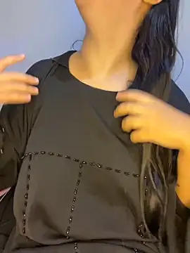 Mayacrayzi online show from 10.06.25