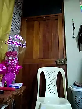 WanOn3Fanny online show from 12.22.24