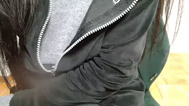 patatinahot87 online show from 01.17.26