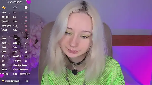 Katia Kim online show from 12.14.25