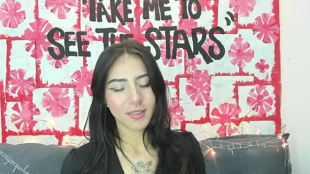 Mhelanny2 online show from 02.12.25