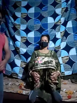 Snapshot of Fullyloadedvid chatting on 12.17.25 Fullyloadedvid online show from 12.17.25