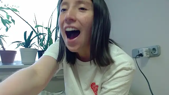 Sophi Cute online show from 02.14.25