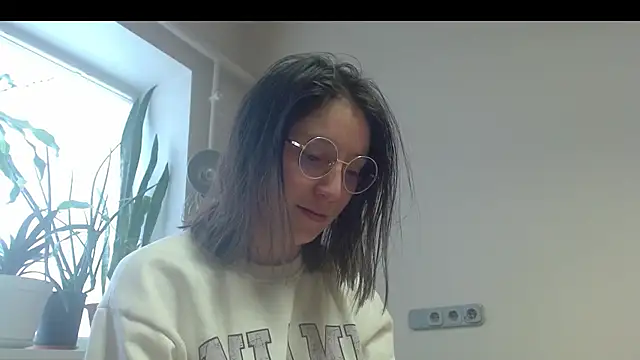 Sophi Cute online show from 02.26.25