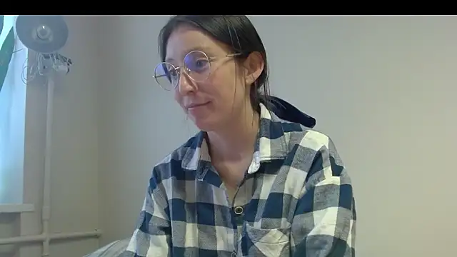 Sophi Cute online show from 03.10.25