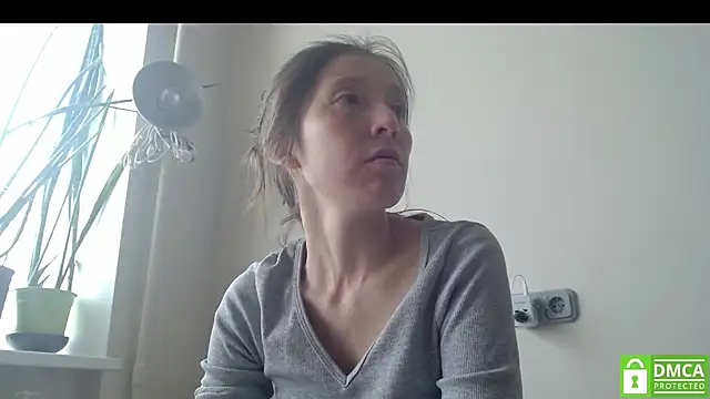 Sophi Cute online show from 09.20.25