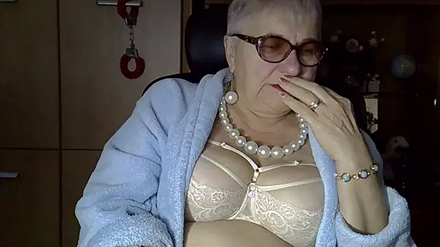 SweetCherry27 online show from 09.30.25