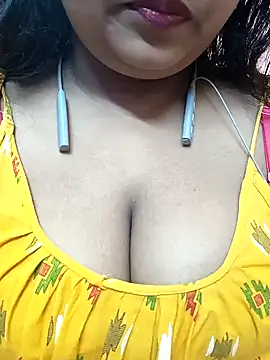 Sophiaboudi online show from 01.10.25