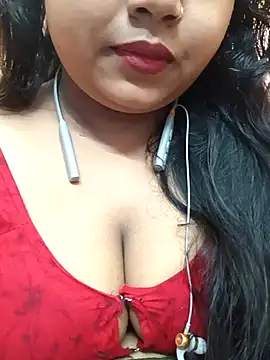 Sophiaboudi online show from 01.17.25