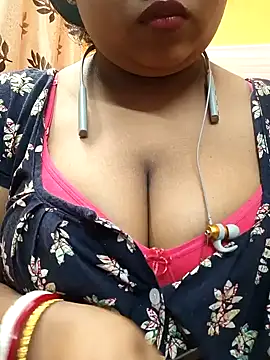 Sophiaboudi online show from 01.20.25