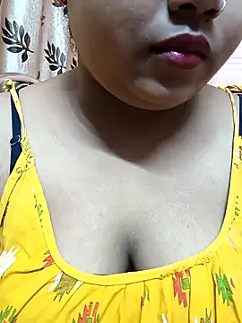 Sophiaboudi online show from 01.28.25