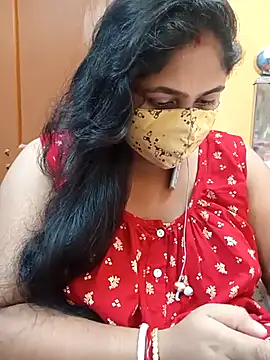 Sophiaboudi online show from 03.20.25