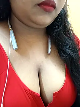 Sophiaboudi online show from 09.24.25