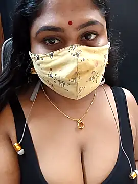 Sophiaboudi online show from 10.08.25