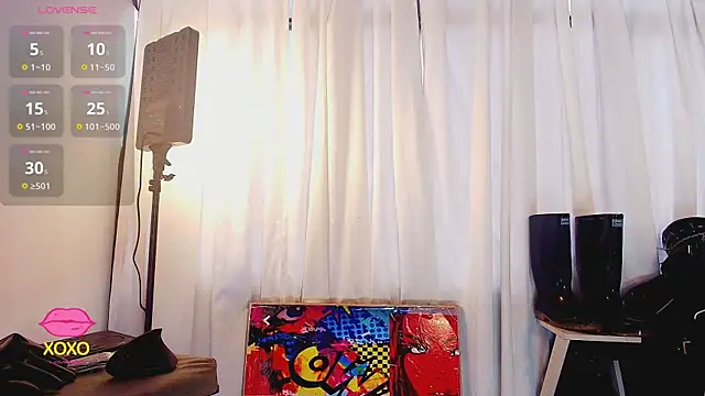 Snapshot of LatexDevil_Blondie chatting on 03.20.26 LatexDevil Blondie online show from 03.20.26