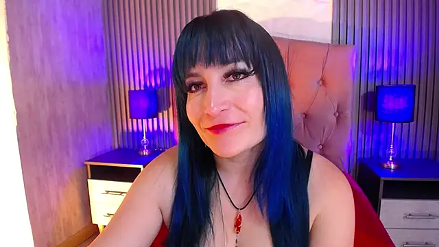 alicia moom online show from 12.13.25