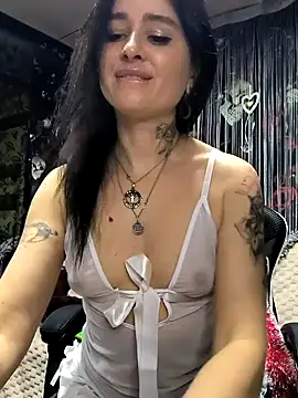 KikiXRed online show from 01.11.25