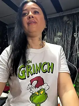 KikiXRed online show from 01.18.26