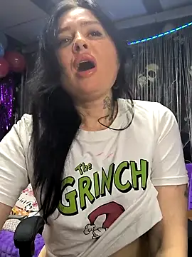 KikiXRed online show from 02.20.26