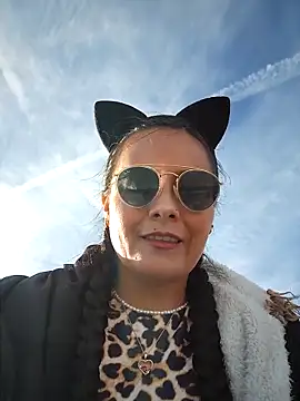 bellapaty online show from 10.20.25