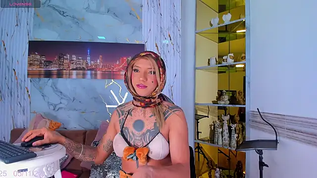 EmmaHills Sex online show from 11.05.25