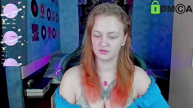 Snapshot of madness_lia chatting on 12.10.24 madness lia online show from 12.10.24